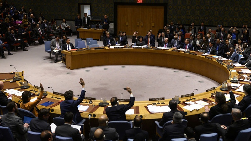Rusya ve Çin’in Güvenlik Konseyi’nin İran karşıtı oturmunu kınaması