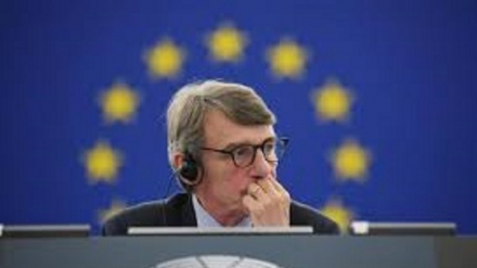 Sassoli: il Regno Unito esca dalla confusione sulla Brexit