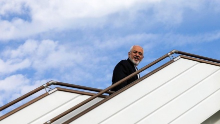 イラン外相がカタールを訪問