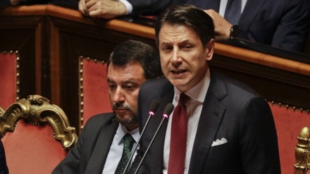 Italia, Conte annuncia le dimissioni