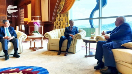  دیدار وزیر خارجه ایران با نخست وزیر مالزی 