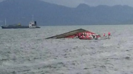Filippine, almeno 10 morti per incendio a bordo di un traghetto