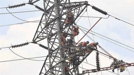 Major power cuts hit Indonesian capital, neighboring provinces