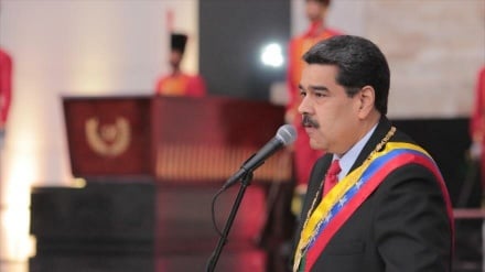 Maduro cambia seis ministros de su gabinete para superar la crisis