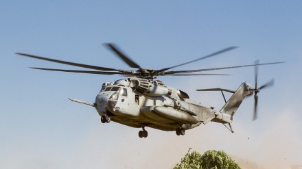 日本政府就美国CH-53E超级种马直升机的技术问题表示担心