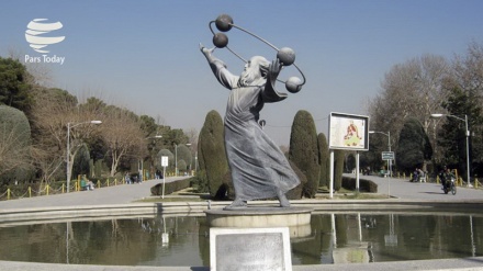 De Əbu Reyhan Biruni yod kardə ruji mınosibəti