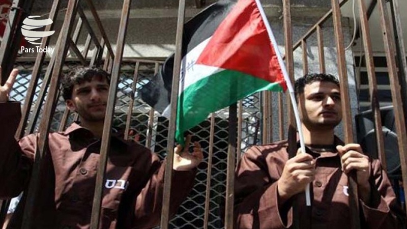 ادامه اعتصاب غذای ۳۰ اسیر فلسطینی در زندان‌های رژیم صهیونیستی