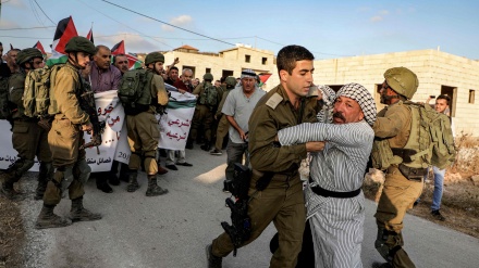 Sionistët sulmojnë Bregun Perëndimor dhe arrestojnë 10 palestinezë