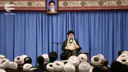 El Líder de Irán rechaza cualquier diálogo con Estados Unidos+Fotos