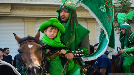 তাসুয়ার শোকানুষ্ঠান: হোসেইন (আ)-এর পথে চলার শপথ তেহরানের শোকার্ত জনতার