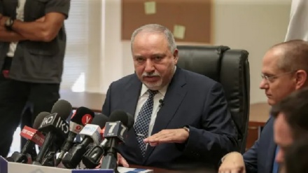 ליברמן לנתניהו: ניפגש בקלפי
