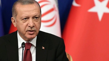 トルコ大統領　「イラン産原油の輸入を継続」