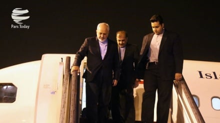 İran dışişleri bakanı Zarif İstanbul'da 