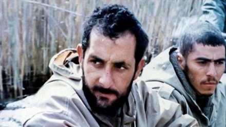 Me komandantët (4) (Dëshmor Mahdi Bakeri)