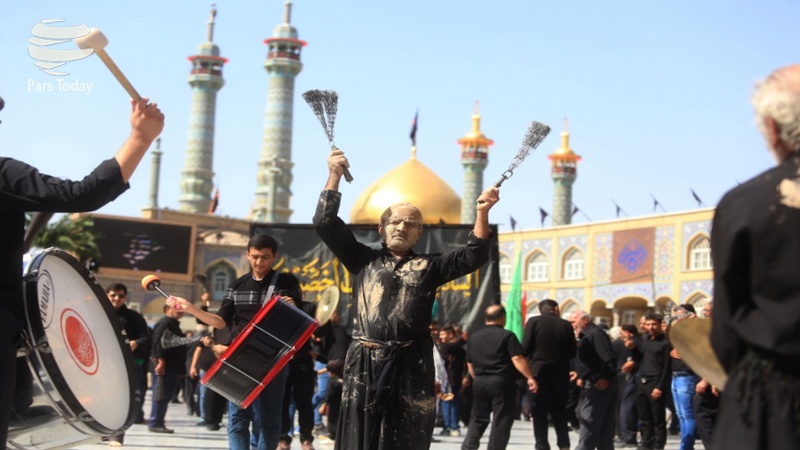 شور و حضور ایرانیان در تاسوعای حسینی