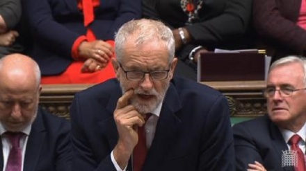 Brexit: Corbyn promette referendum bis