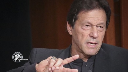 عمران خان د طالبانو له خوا د بهرنیو پروفیسرانو د پریښودو هرکلی وکړ