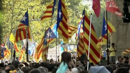 Video: España: independentismo inunda las calles catalanas en la Diada