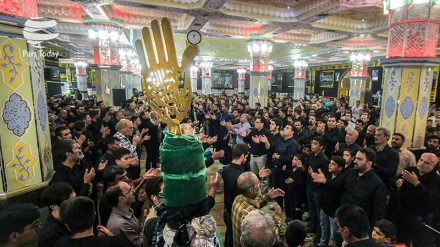 Fotos: La ceremonia de ‘Alambandan’ de Moharram en Biryand 