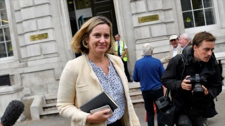 Ministra británica de Trabajo Amber Rudd anuncia su renuncia