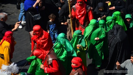 নবীবংশের পবিত্র নারী এবং শিশুদের স্মরণে তেহরানে তাজিয়া শোভাযাত্রা