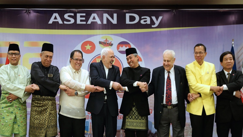 Peringatan ASEAN Day di Tehran.