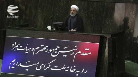 Ruhani:Eýranyň Amerika bilen iki çäk gürrüň etmekleri hiç mahal Tehranyň gün tertibinde bolan däldir