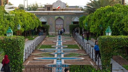 Narenjestan-e Ghavam Shirazi, Wujud Kekayaan Seni Iran