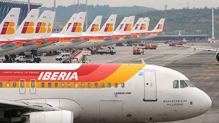 Segunda jornada de huelga de personal de aerolínea española Iberia