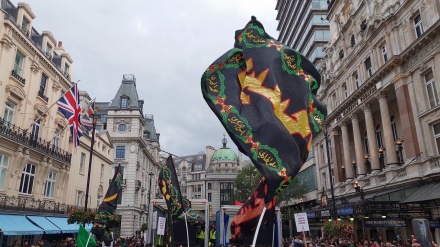 Ribuan Orang Ikuti Pawai Duka Asyura di London