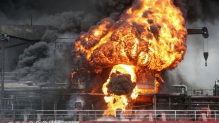 韩国蔚山港口2油轮爆炸起火酿18伤