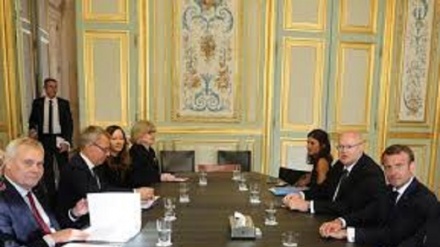 Brexit, Ue: «12 giorni per presentare il piano»