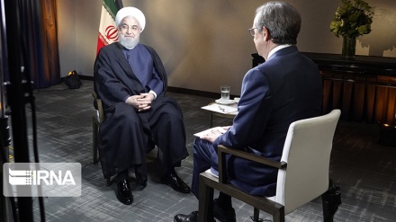 Ruhani: Amerkə terrorizmi hevujəkəy; Niyuyorkədə İroni prezidentəti vindemonon.