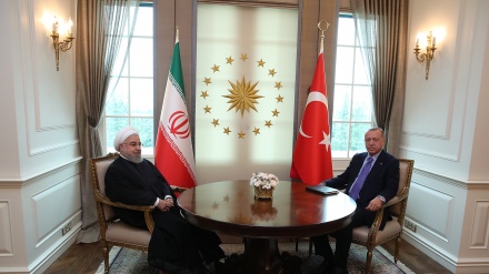 Ruhani dhe Erdogan kërkojnë hapjen e kufijve