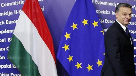 ראש ממשלת הונגריה: אין בכוונתנו לעזוב את האיחוד האירופי