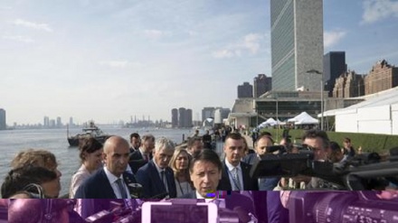 Conte, imposteremo manovra per crescita