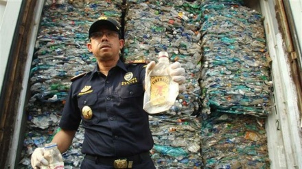 Indonesia returns hundreds of containers of waste to West