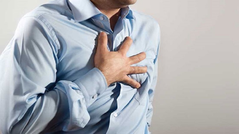 یک ماه قبل از حمله‌ی قلبی، بدن این علائم را نشان می‌دهد
