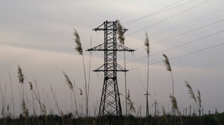 تلاش مسئولان ریاست برق افغانستان برای وصل مجدد برق