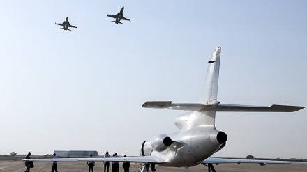 Komandan Militer Iran Tinjau Sistem Pertahanan Udara (2)