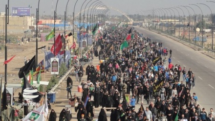 Më shumë se dy milion pelegrinë iranianë hynë në Irak për Arbainin