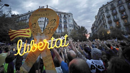 La séptima jornada de protestas en Cataluña contra la sentencia del 'procés'+Video
