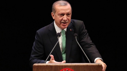 Türkiýe goşuny Siriýanyň topragyndaky hüjümlerini başlady