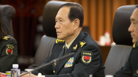 中国防长：美国寻求在中国发起颜色革命