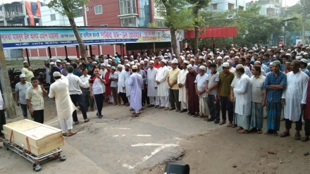 নিজ গ্রামে সমাহিত আবরার ফাহাদ: বাবার অভিযোগ ‘এটা পরিকল্পিত হত্যা’ 