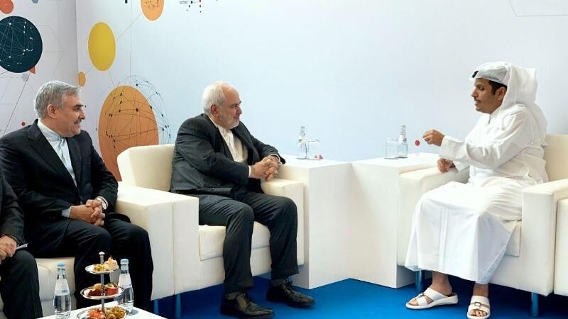 イランとカタールが外相会談