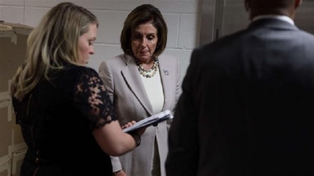 Trump attacks Pelosi amid her Jordan visit over Syria situation