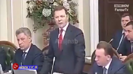 Украина партия раҳбарларининг кўлгили калтаклашишлари (видео)