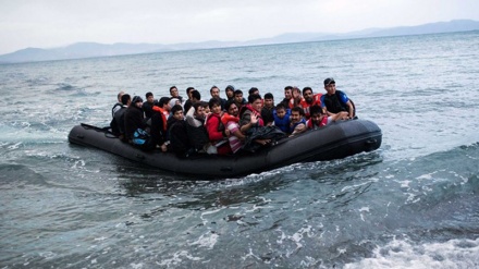 Migranti, naufragio al largo della Tunisia: almeno 20 morti
