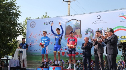 Tur Bersepeda Internasional ke-34 Berakhir (2)